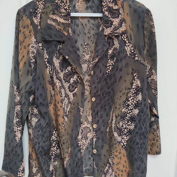 XL Lovely Print Blouse - Picture 1 of 3